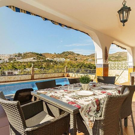 Villa Triana Nerja Exteriör bild