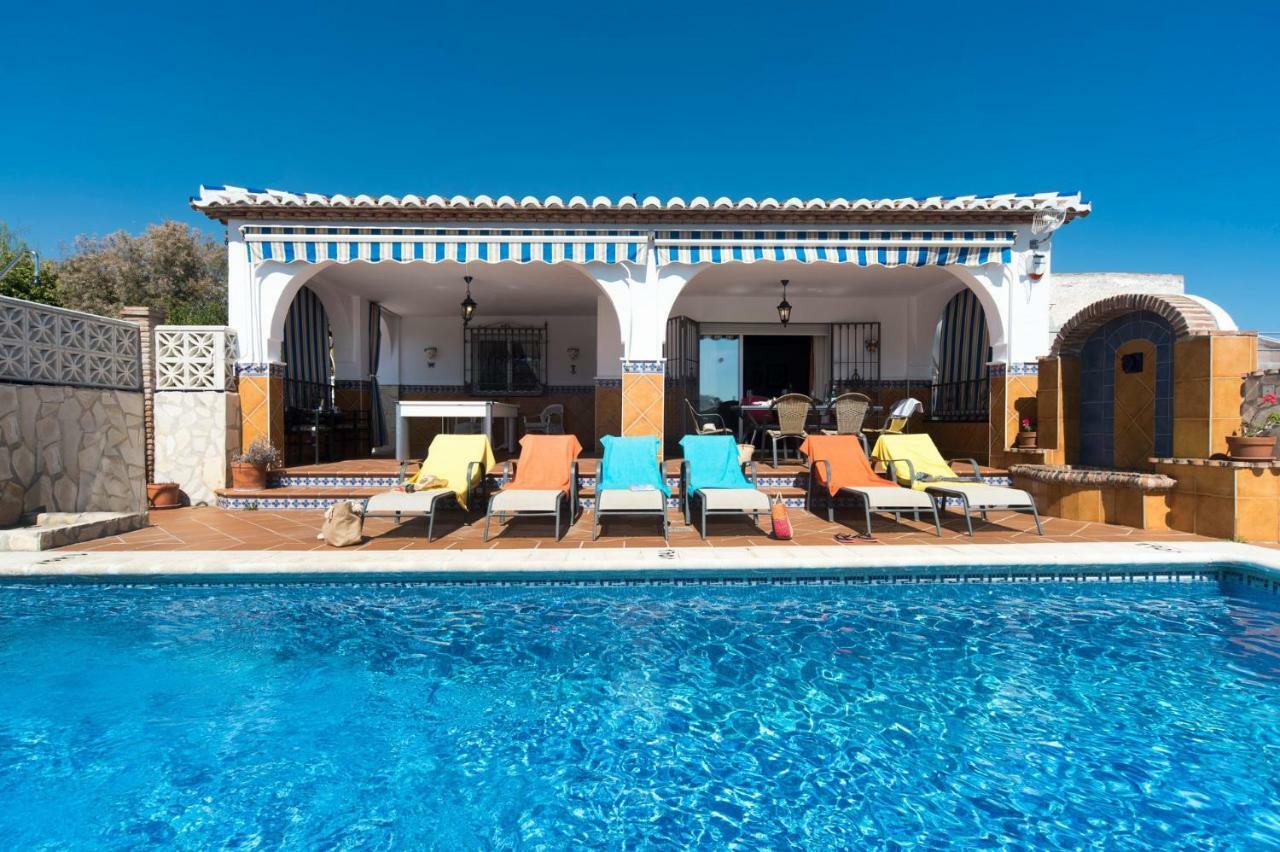Villa Triana Nerja Exteriör bild